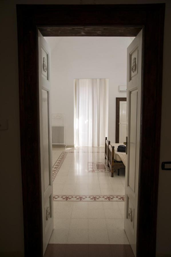 Palazzo Italia Apartments バーリ エクステリア 写真