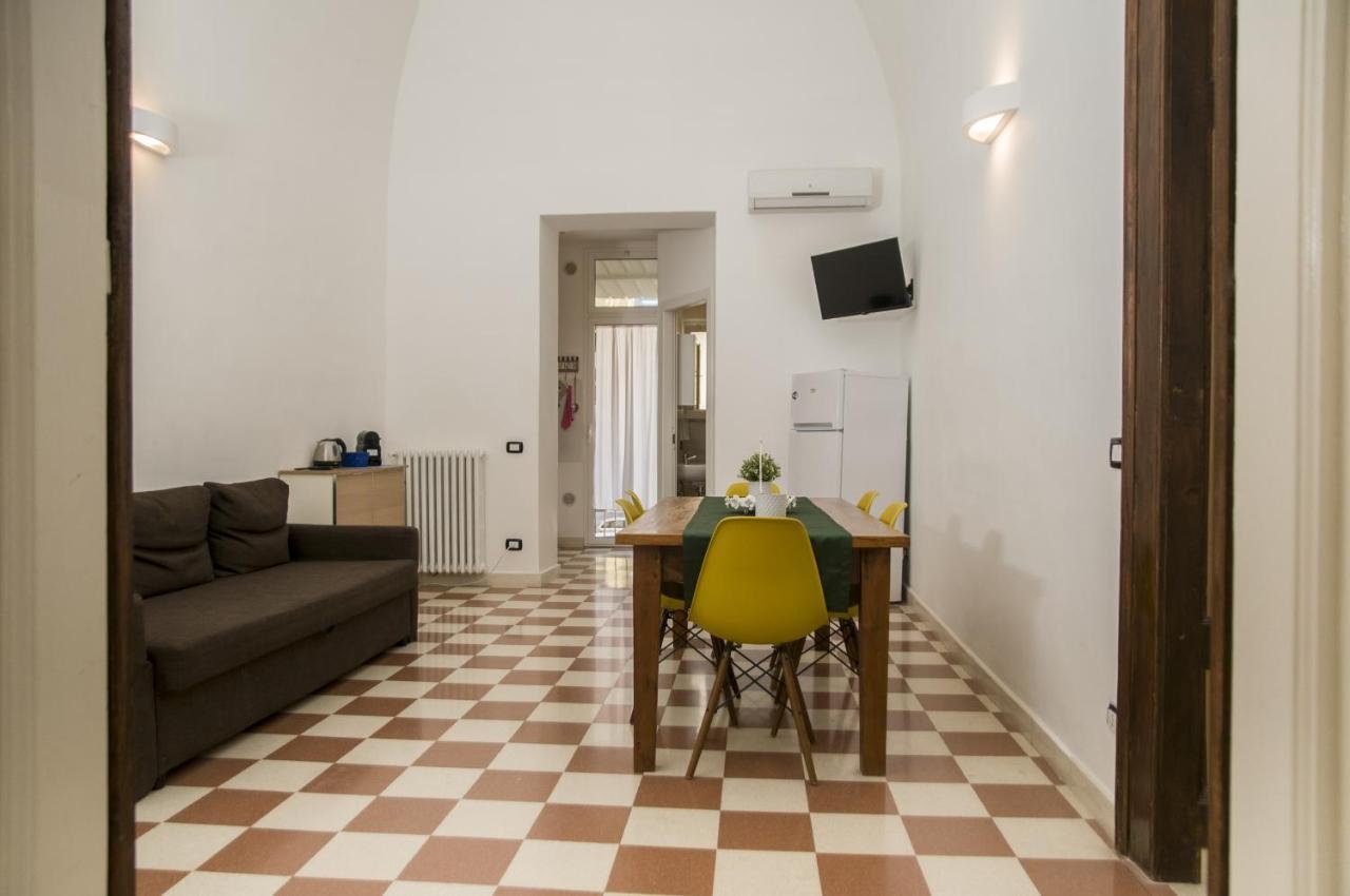 Palazzo Italia Apartments バーリ エクステリア 写真
