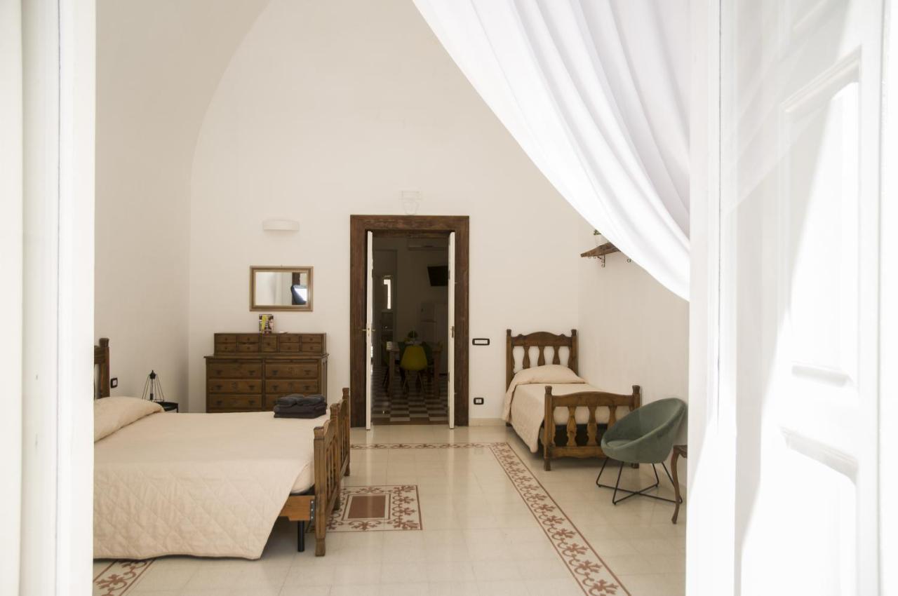 Palazzo Italia Apartments バーリ エクステリア 写真